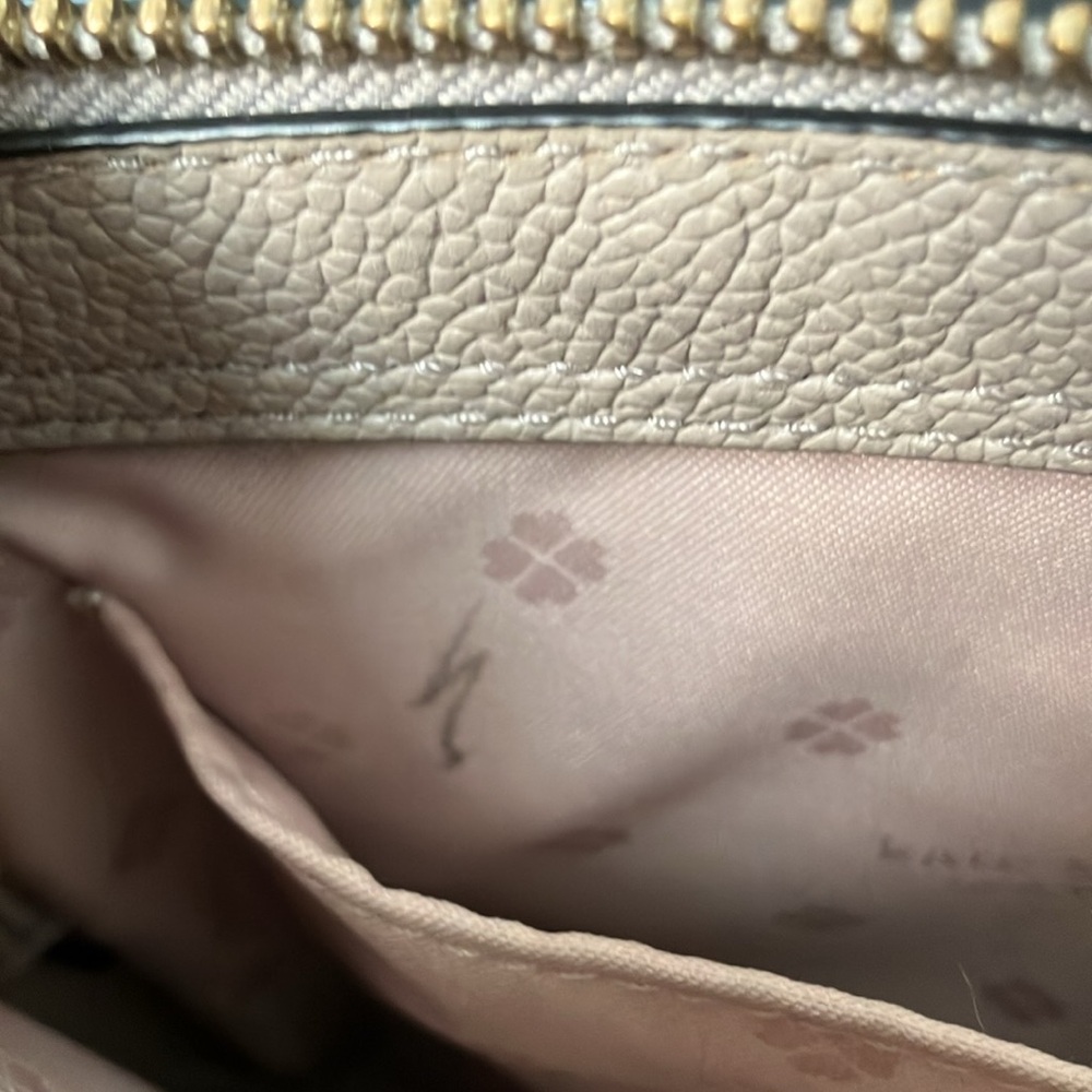 Kate Spade Black and Tan Shoulder Bag or Crossbody Bag - Picture 7 of 7